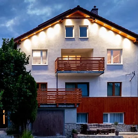 Karkonosze Gory Izerskie * Piechowice (Karkonosze)